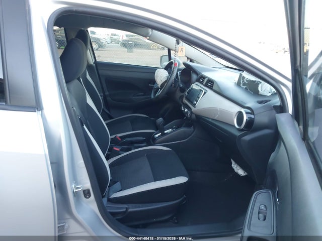 2022 NISSAN VERSA 3N1CN8EV4NL849935 Photo 4