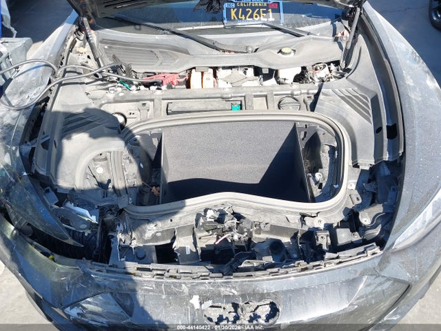 2022 AUDI E-TRON GT WAUCJBFW1N7004555 Photo 9