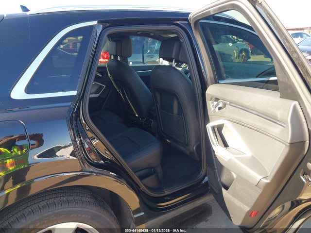 Продаж на аукціоні авто 2020 Audi Q3 Premium Plus 45 Tfsi Quattro Tiptronic, vin: WA1BECF3XL1046165, номер лоту: 44140439