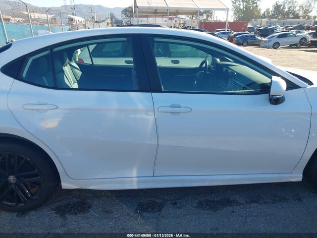 Toyota CAMRY SE 2025 4T1DAACK6SU005745 Image 13