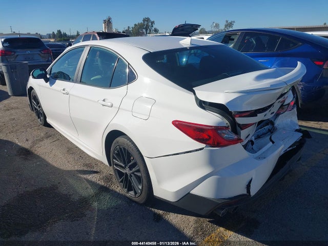Toyota CAMRY SE 2025 4T1DAACK6SU005745 Image 3