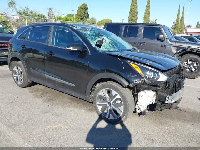2020 KIA NIRO EV KNDCC3LG7L5047385