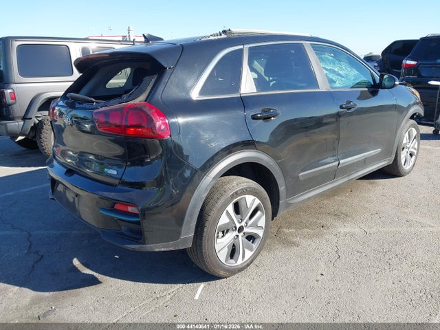 2020 KIA NIRO EV KNDCC3LG7L5047385 Photo 3
