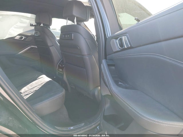 2022 Bmw X6 M50i მანქანა იყიდება აუქციონზე, vin: 5UXCY8C03N9K75041, აუქციონის ნომერი: 44140542