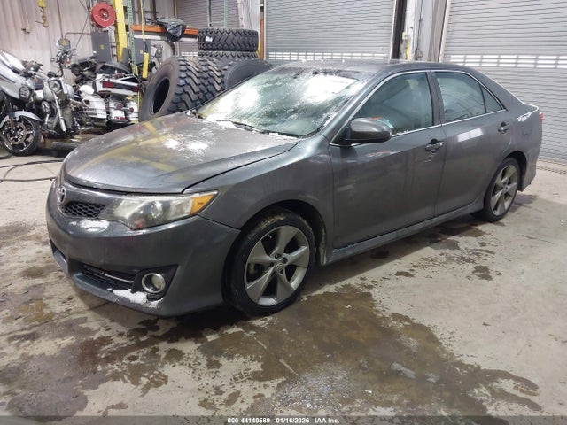 4T1BF1FK1EU735099 Toyota Camry Se Sport