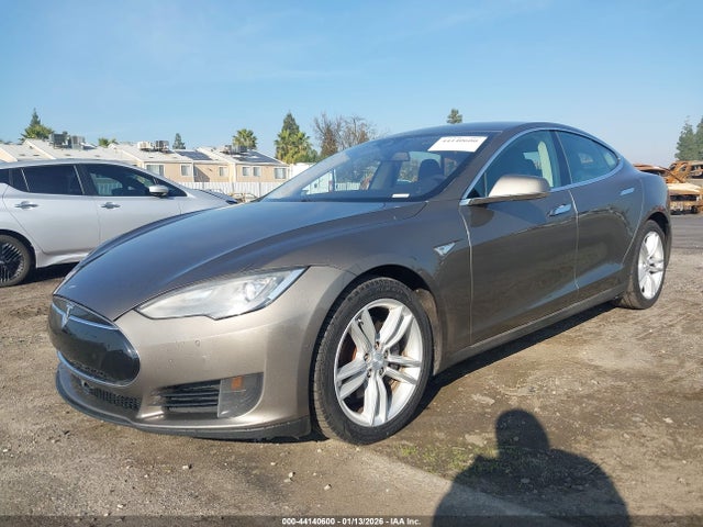 2015 TESLA MODEL S 5YJSA1E10FF109310 Photo 1