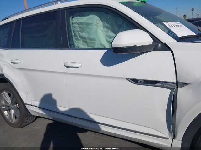 1V2RR2CA2KC525025 Volkswagen Atlas 3.6l V6 Sel R-line