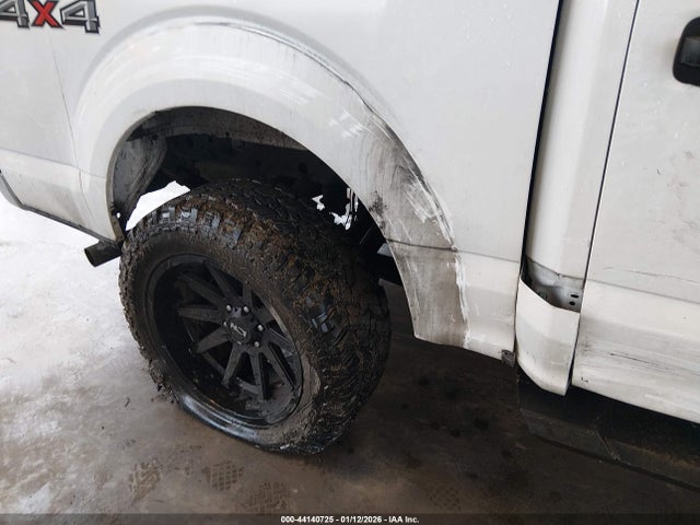 1FTEW1E58KKC38345 Ford F-150 Xlt