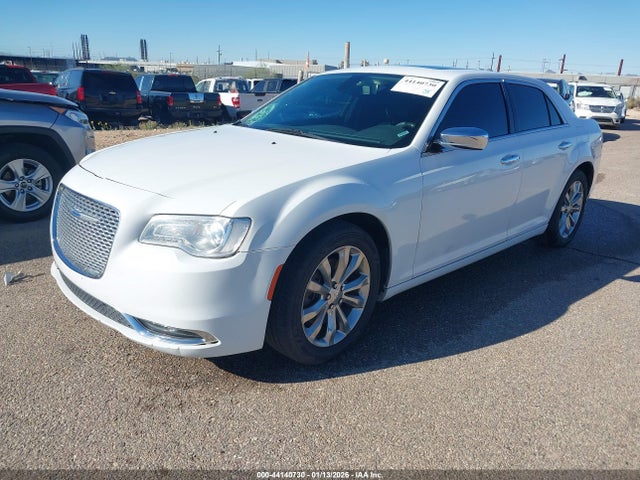 Chrysler 300 Limited Awd 2018 2C3CCAKG2JH240883 Image 2