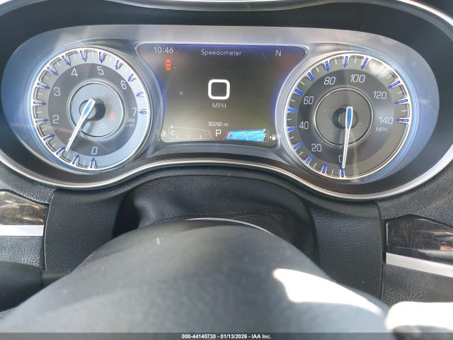 Chrysler 300 Limited Awd 2018 2C3CCAKG2JH240883 Image 7