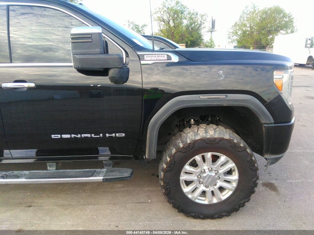 44140749 :رقم المزاد ، 1GT49REYXNF104770 vin ، 2022 Gmc Sierra 2500hd 4wd  Standard Bed Denali مزاد بيع