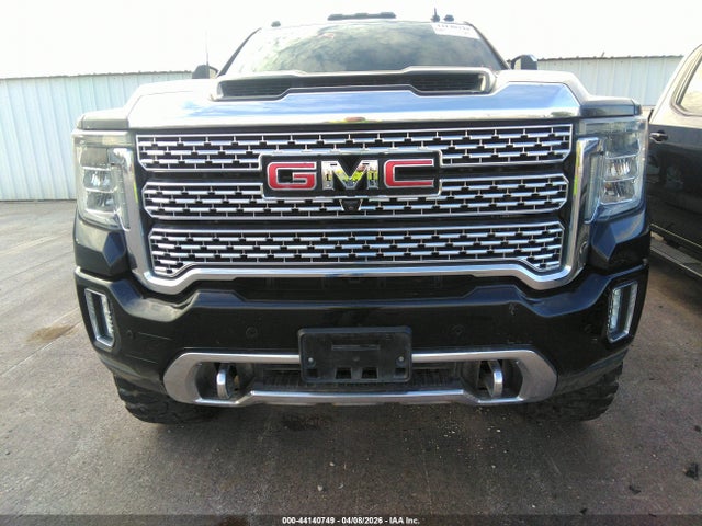 44140749 :رقم المزاد ، 1GT49REYXNF104770 vin ، 2022 Gmc Sierra 2500hd 4wd  Standard Bed Denali مزاد بيع