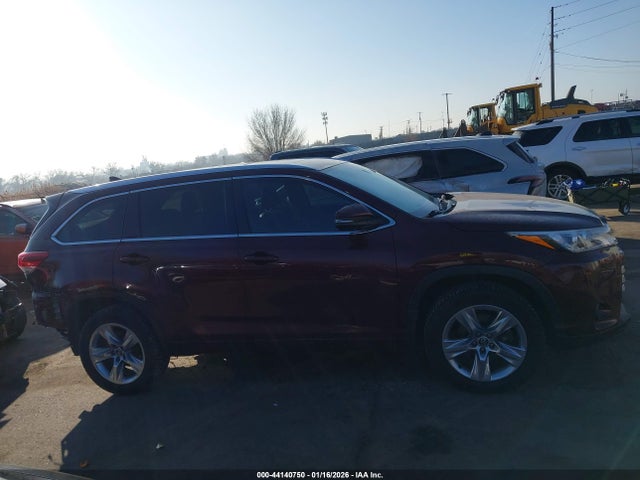Toyota Highlander Limited 2018 5TDDZRFH0JS876297 Image 14
