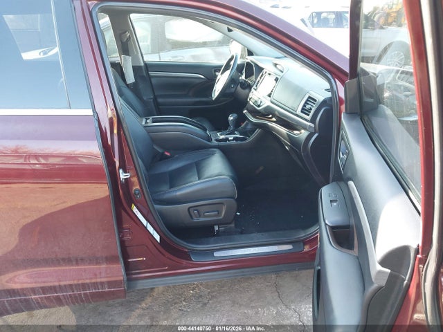Toyota Highlander Limited 2018 5TDDZRFH0JS876297 Image 5