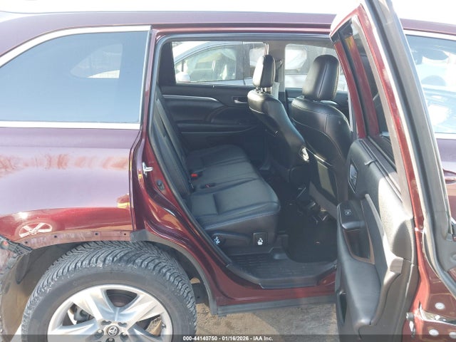 Toyota Highlander Limited 2018 5TDDZRFH0JS876297 Image 8