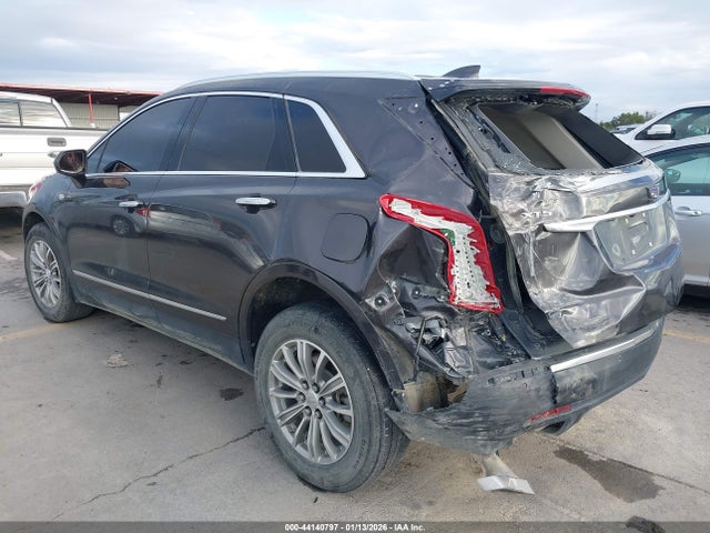 2019 CADILLAC XT5 1GYKNCRS9KZ163819 Photo 2