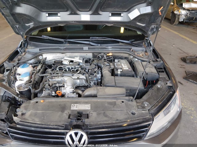 44140824 :رقم المزاد ، 3VWLL7AJ0BM048213 vin ، 2011 Volkswagen Jetta 2.0l Tdi مزاد بيع