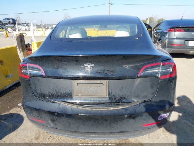 Tesla Model 3 Long Range/mid Range/standard Range/standard Range Plus 2019 5YJ3E1EA3KF329141 Image 16