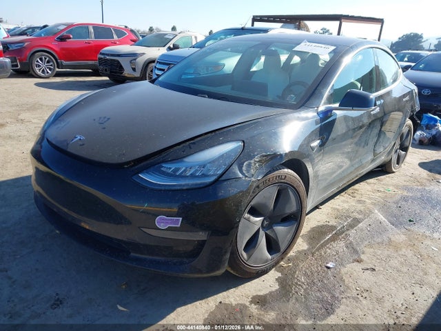 2019 TESLA MODEL 3 5YJ3E1EA3KF329141 Photo 1