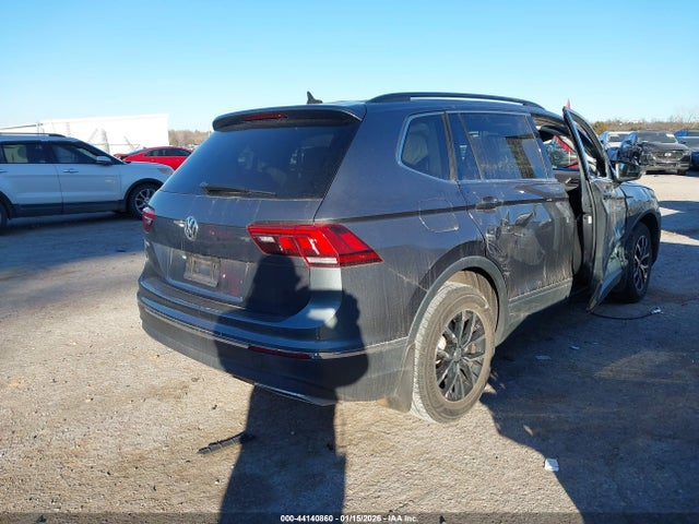 Aukcja sprzedaży 2021 Volkswagen Tiguan 2.0t Se/2.0t Se R-line Black/2.0t Sel, vin: 3VV3B7AX5MM090214, numer aukcji: 44140860