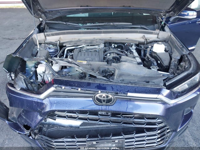 Toyota Grand Highlander Xle 2024 5TDAAAB55RS033831 Image 10