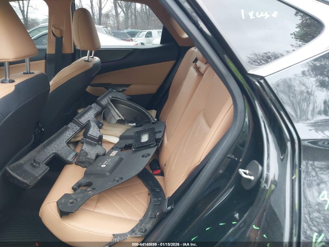 JTJHKCFZ2S2051797 Lexus Nx 450h+ Luxury