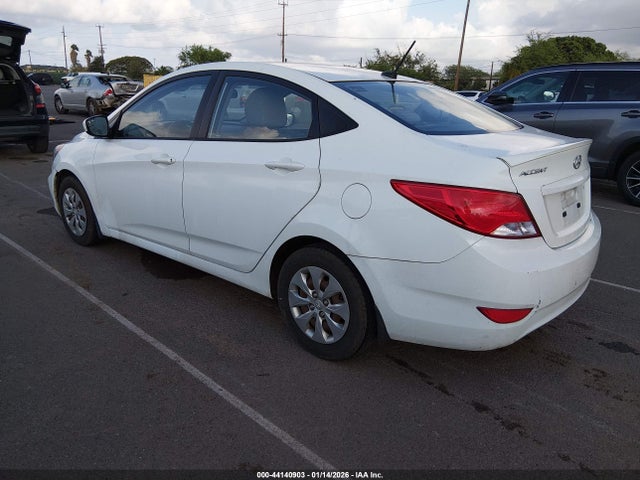 Hyundai ACCENT GLS 2015 KMHCT4AE1FU888518 Image 3