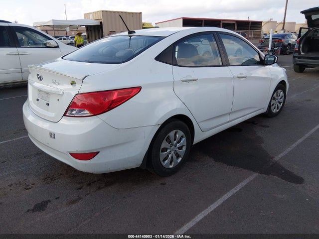 Hyundai ACCENT GLS 2015 KMHCT4AE1FU888518 Image 4