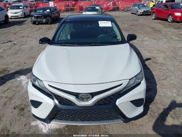 4T1B61HK7JU015720 Toyota CAMRY XSE