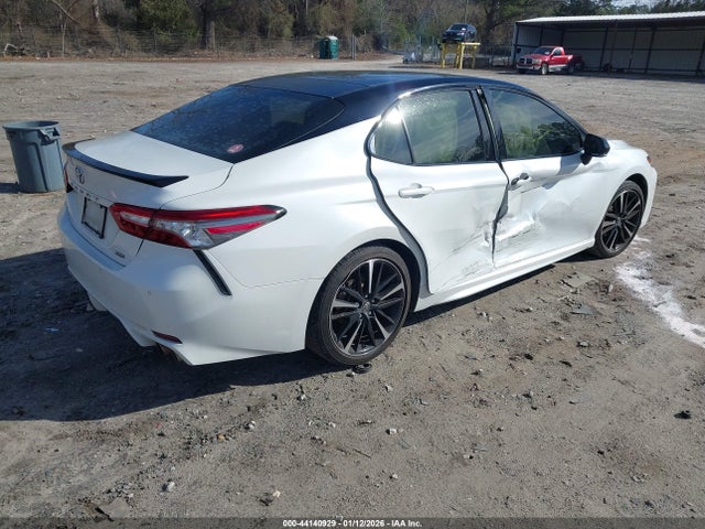 4T1B61HK7JU015720 Toyota CAMRY XSE