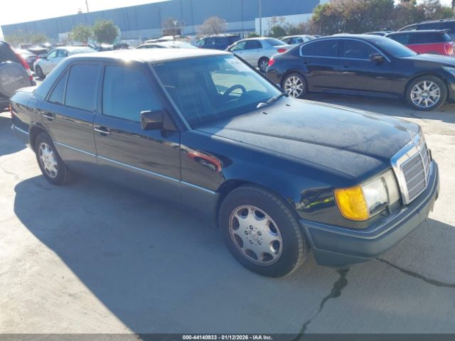 1992 MERCEDES-BENZ 400 WDBEA34EXNB646943