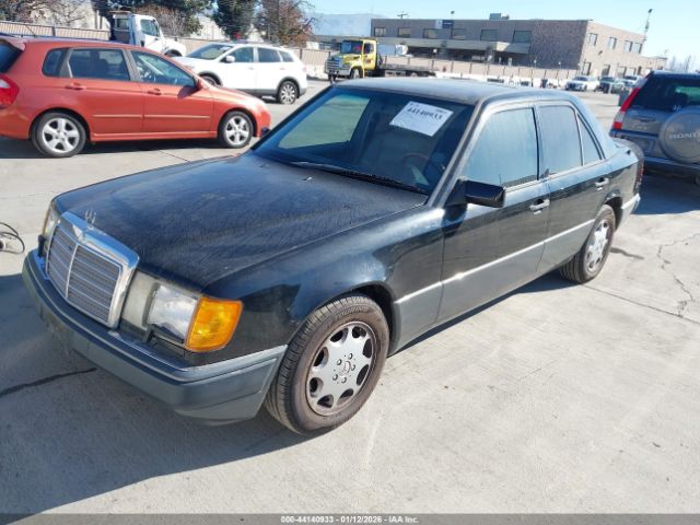 1992 MERCEDES-BENZ 400 WDBEA34EXNB646943 Photo 1