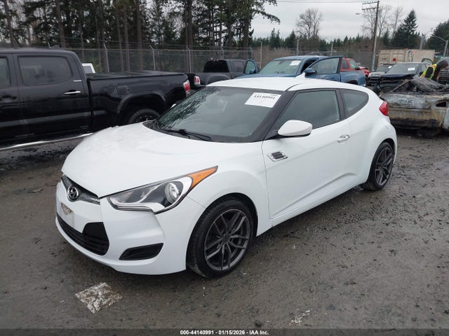 Hyundai Veloster 2016 KMHTC6AD5GU261065 Image 2