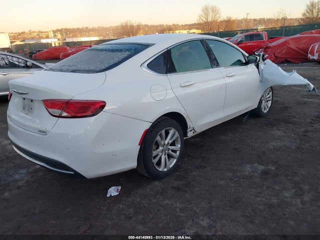 Продаж на аукціоні авто 2015 Chrysler 200 Limited, vin: 1C3CCCAB4FN576602, номер лоту: 44140993