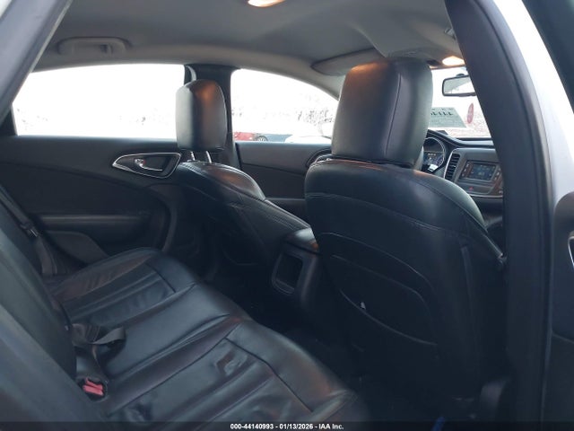 Продаж на аукціоні авто 2015 Chrysler 200 Limited, vin: 1C3CCCAB4FN576602, номер лоту: 44140993