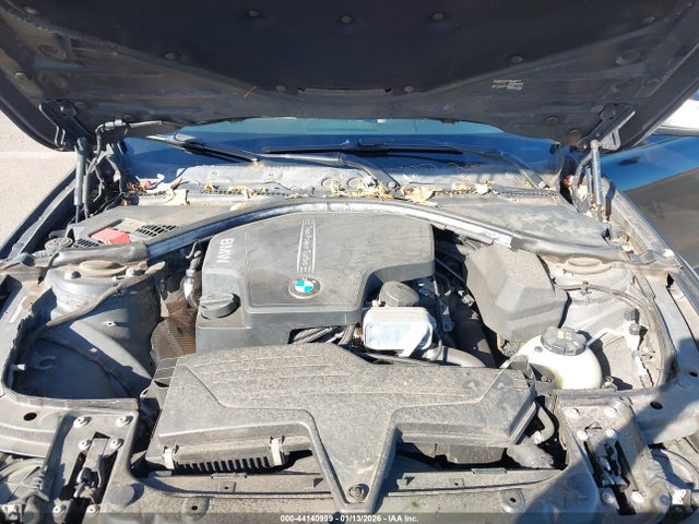 WBA3B1C54FK135951 BMW 320i
