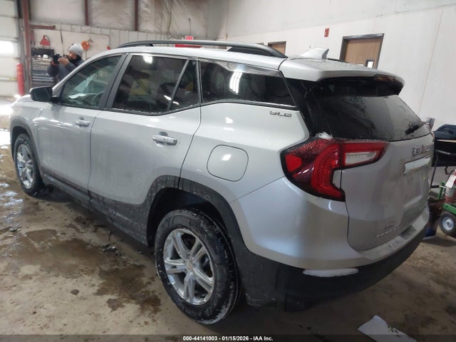 2022 GMC TERRAIN 3GKALTEV3NL179876 Photo 2