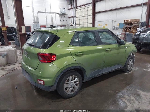 2021 HYUNDAI VENUE KMHRB8A30MU102482 Photo 3