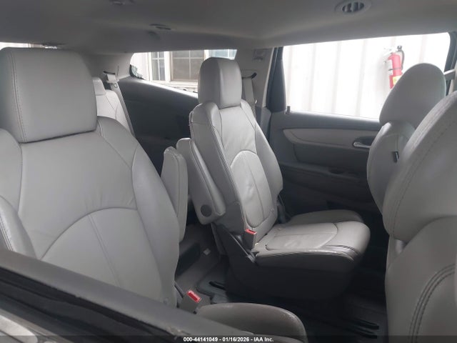 1GNKVHKD8GJ254446 Chevrolet Traverse 2lt