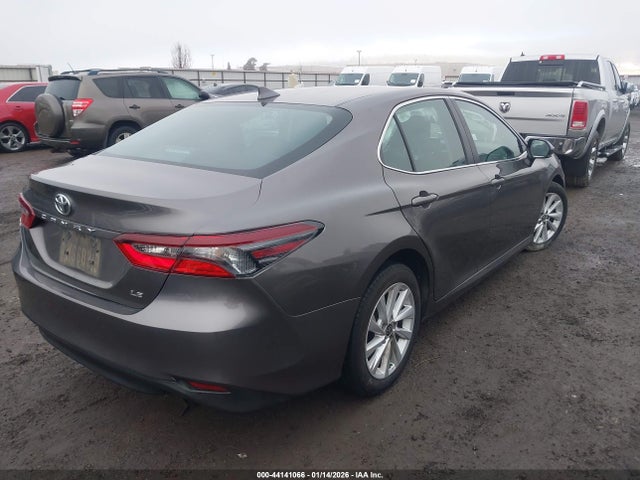 4T1C11AK5RU912575 Toyota CAMRY LE