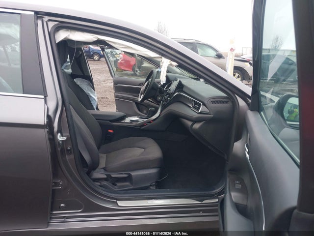 4T1C11AK5RU912575 Toyota CAMRY LE