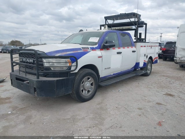 3C7WR4HJ9LG181266 RAM 2500 Tradesman 4x2 8&#039; Box