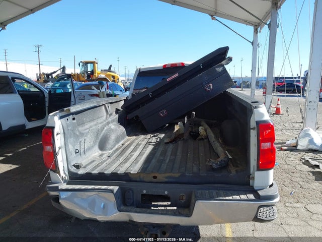 1GC1KUEG8JF246689 Chevrolet Silverado 2500hd Wt