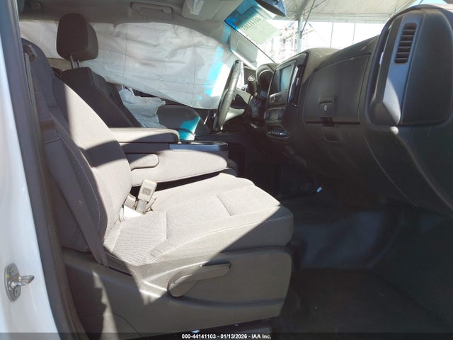 1GC1KUEG8JF246689 Chevrolet Silverado 2500hd Wt
