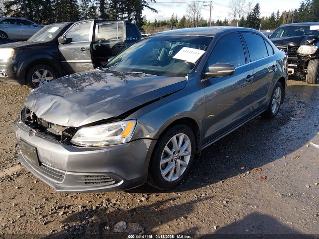 3VWD17AJ7EM437963 Volkswagen Jetta 1.8t Se