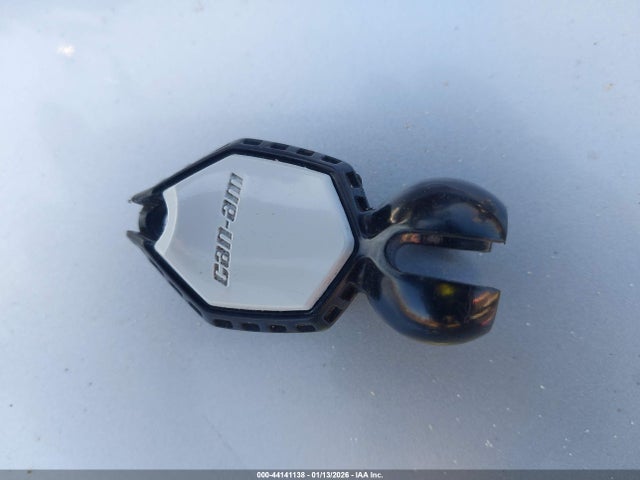 2024 CAN-AM MAVERICK X3 3JBVJAV29RE000038 Photo 10