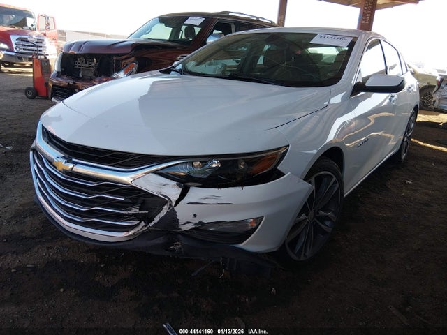 1G1ZD5STXNF118182 Chevrolet Malibu Fwd Lt