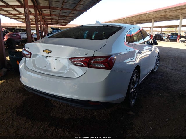 1G1ZD5STXNF118182 Chevrolet Malibu Fwd Lt