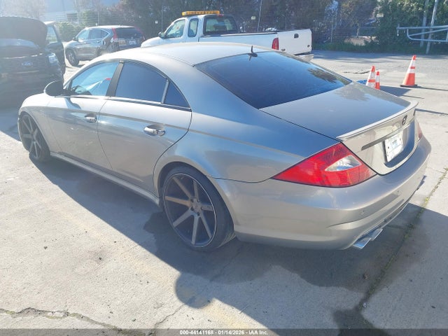 2006 MERCEDES-BENZ CLS 55 AMG WDDDJ76X56A020572 Photo 2