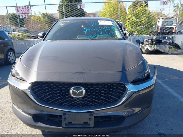 2020 Mazda Cx-30 Select Package მანქანა იყიდება აუქციონზე, vin: 3MVDMACL8LM139424, აუქციონის ნომერი: 44141172